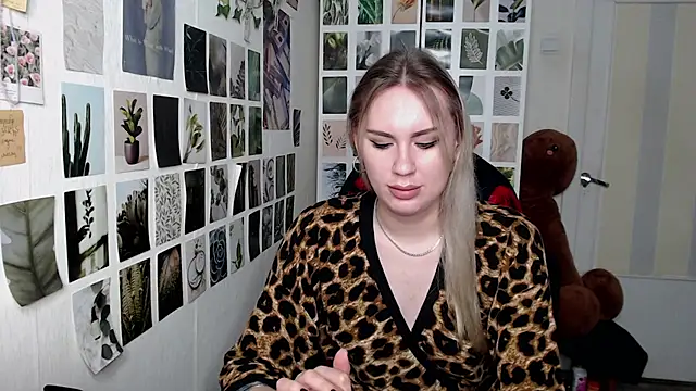 CapriScorpion online show from 09/14/25, 11:53