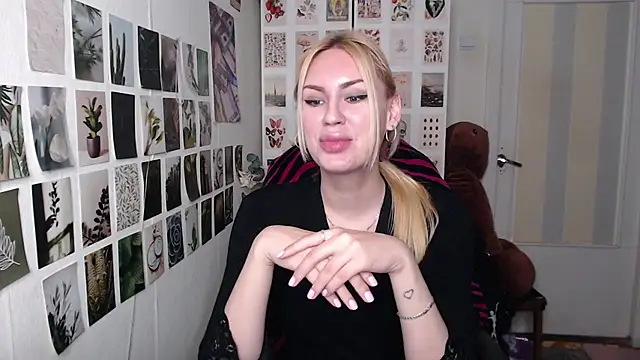CapriScorpion online show from 07/28/26, 10:54