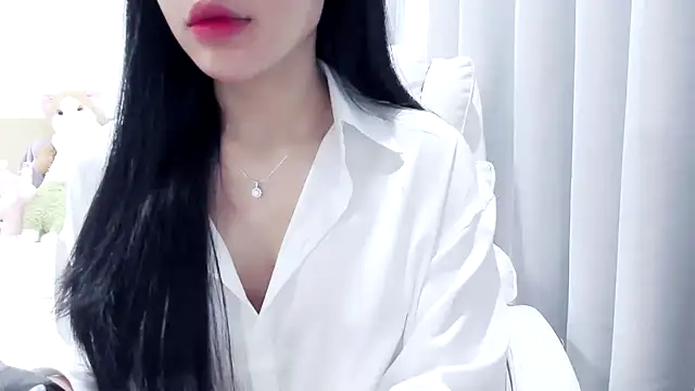 Snapshot of Lita-Julia chatting on 12/02/25, 08:41 Lita-Julia online show from 12/02/25, 08:41