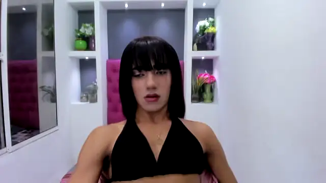 KatrinaQueen1 online show from 01/05/25, 08:52