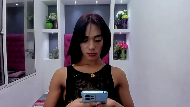 KatrinaQueen1 online show from 01/06/25, 08:18