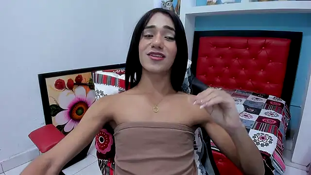 KatrinaQueen1 online show from 01/18/25, 04:21