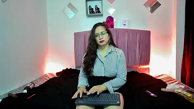 Melissa Milf of online show from 03/15/25, 06:03