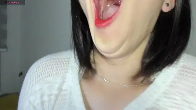 queen fetish online show from 10/17/25, 10:29