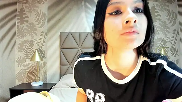 AnneDixie online show from 04/28/26, 03:11