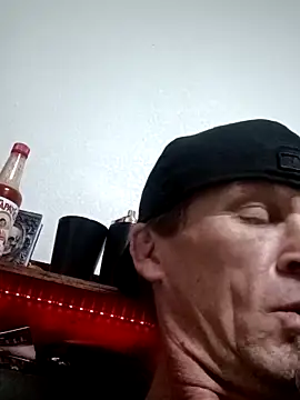 Snapshot of ironwood420 chatting on 12/15/25, 11:58 ironwood420 online show from 12/15/25, 11:58