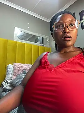 Bustygoddess32 online show from 01/29/25, 10:43