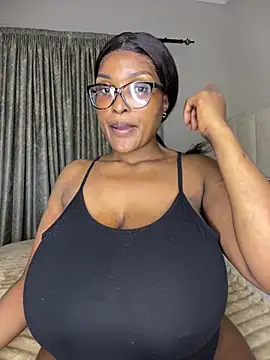 Bustygoddess32 online show from 02/25/26, 03:27
