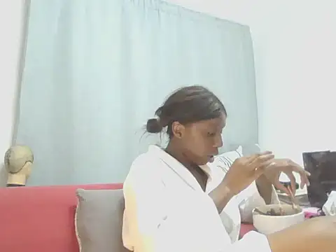 Sexxybella27 online show from 05/12/26, 08:28