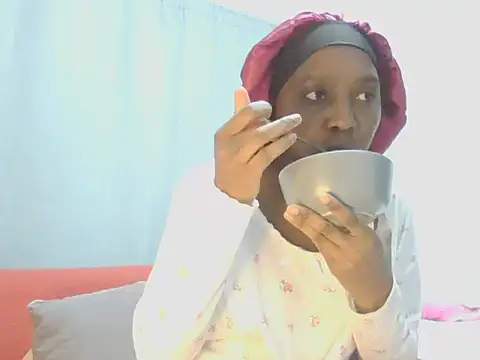 Sexxybella27 online show from 07/25/26, 03:53