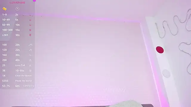 Snapshot of artmiaa chatting on 11/03/25, 11:33 artmiaa online show from 11/03/25, 11:33