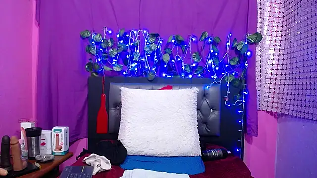hazel 34 online show from 12/29/24, 12:41