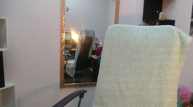 Snapshot of Prety_Nany chatting on 12/23/24, 01:35 Prety Nany online show from 12/23/24, 01:35