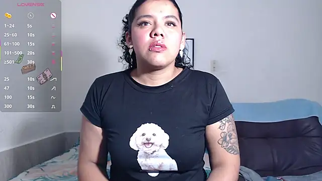 Snapshot of agata_22 chatting on 10/07/25, 02:31 agata 22 online show from 10/07/25, 02:31