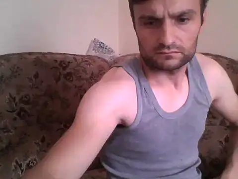 suarez1235 online show from 07/06/26, 03:14