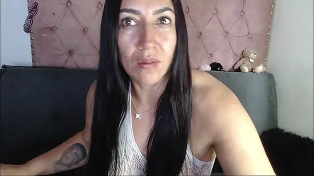 missbella1 online show from 07/18/26, 08:23