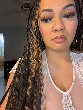 DestineeJayde online show from 11/02/25, 05:32