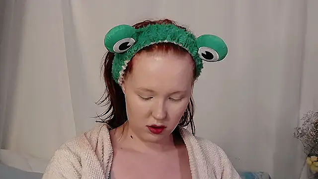 Snapshot of IrinaArt chatting on 02/28/25, 11:12 IrinaArt online show from 02/28/25, 11:12