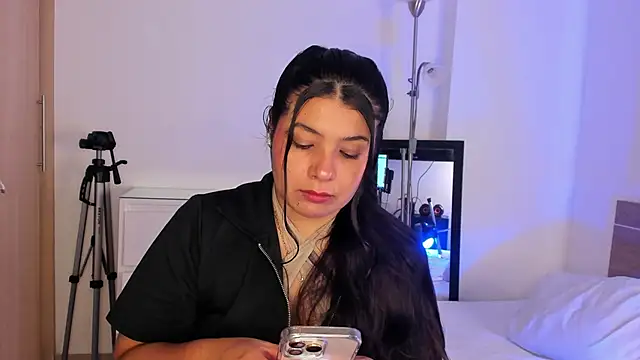 miaa daniels online show from 06/10/26, 02:16