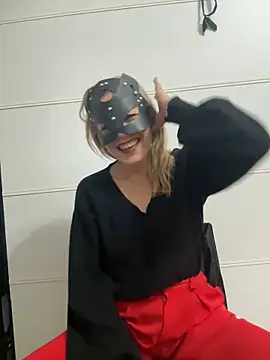 LadyScarlett-xk online show from 12/02/24, 04:53