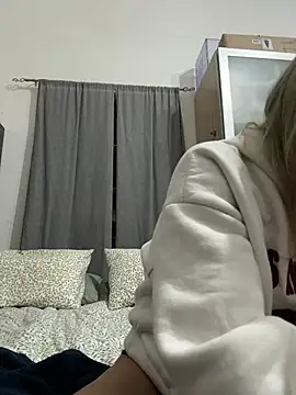 LadyScarlett-xk online show from 12/20/24, 08:34