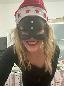 LadyScarlett-xk online show from 12/24/24, 05:13