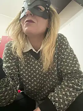 LadyScarlett-xk online show from 02/05/25, 07:10