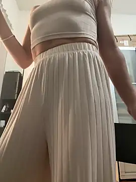 LadyScarlett-xk online show from 03/18/25, 12:25