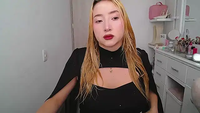 Barbie girl 69 online show from 07/07/26, 08:57