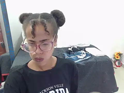 CanellaHotx online show from 12/27/24, 03:48