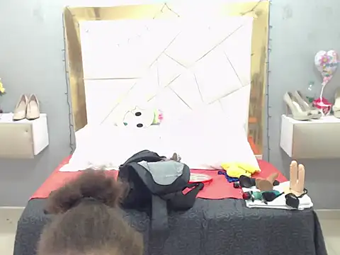 CanellaHotx online show from 01/07/25, 02:41