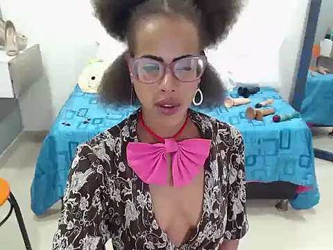 CanellaHotx online show from 03/18/25, 11:20