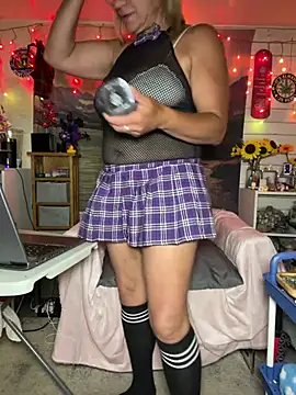 TrenaAnne online show from 06/22/26, 03:20