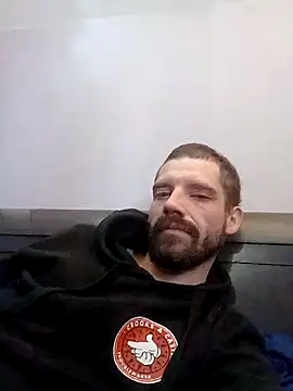 Snapshot of RuleMasterX chatting on 11/22/25, 08:08 RuleMasterX online show from 11/22/25, 08:08