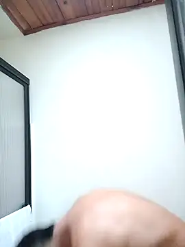 sebasxx97 online show from 12/05/24, 07:38