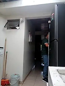 sebasxx97 online show from 01/04/25, 12:49
