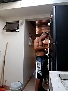 sebasxx97 online show from 01/13/25, 01:17