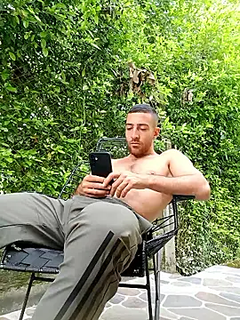 sebasxx97 online show from 04/28/26, 03:17