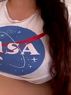 Snapshot of Zanoba-16 chatting on 11/06/25, 04:19 Zanoba-16 online show from 11/06/25, 04:19