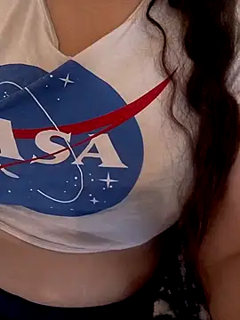 Snapshot of Zanoba-16 chatting on 11/10/25, 08:13 Zanoba-16 online show from 11/10/25, 08:13