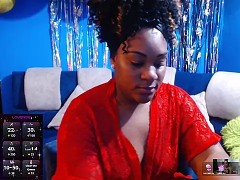 Snapshot of the_pearl199 chatting on 10/01/25, 02:28 the pearl199 online show from 10/01/25, 02:28