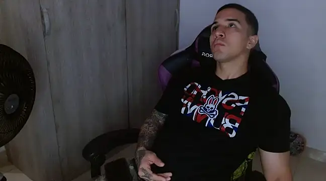 Sisoyalejo420 online show from 12/15/24, 01:02
