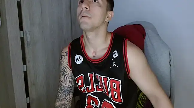 Sisoyalejo420 online show from 12/21/24, 01:47
