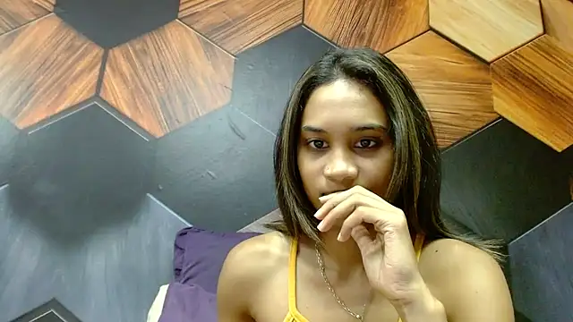 IndianAurora26 online show from 01/22/25, 12:38