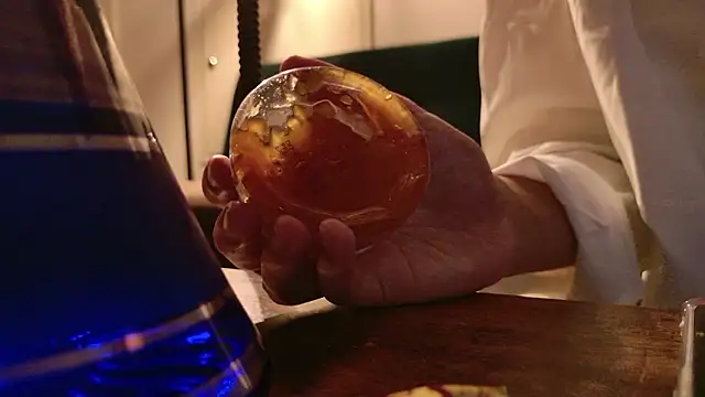 POCARI SWEAT online show from 10/02/25, 01:18