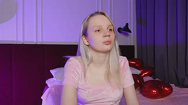 Beatrica Klein online show from 02/16/25, 01:49