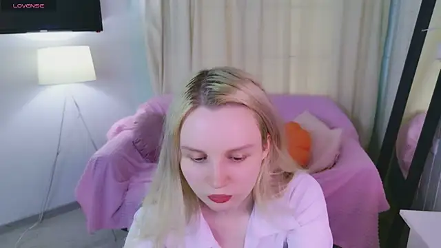 Beatrica Klein online show from 06/04/26, 03:51