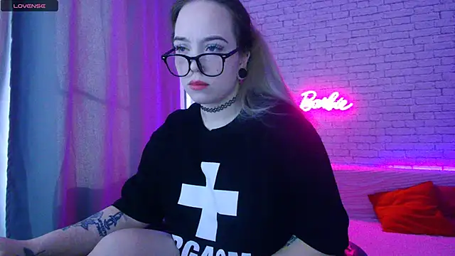 -Stacyy- online show from 10/25/25, 05:04