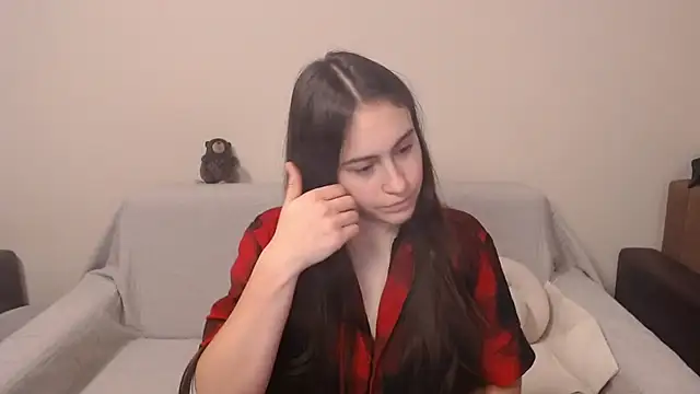 Snapshot of AliceKolltt chatting on 03/03/25, 04:14 AliceKolltt online show from 03/03/25, 04:14