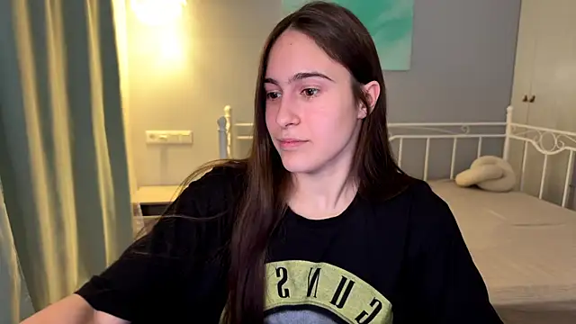 AliceKolltt online show from 06/30/26, 08:54